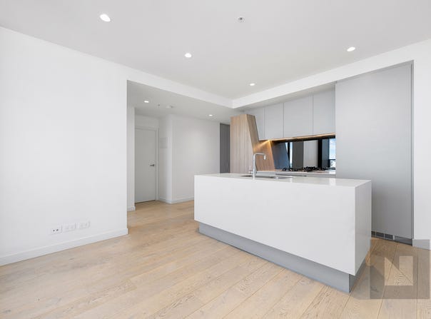 1108/2 Hallenstein Street, Footscray, Vic 3011