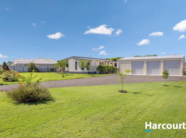 16 KINKUNA DRIVE, Woodgate, Qld 4660