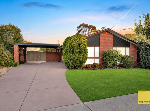19 Lamb Grove, Hoppers Crossing, Vic 3029