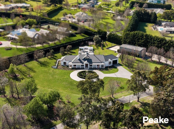 2-6 Glen Moidart Drive, Berwick, Vic 3806