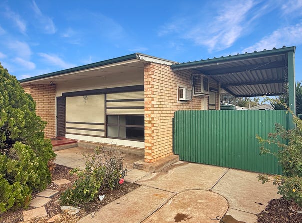 11 Searle Street, Whyalla Norrie, SA 5608