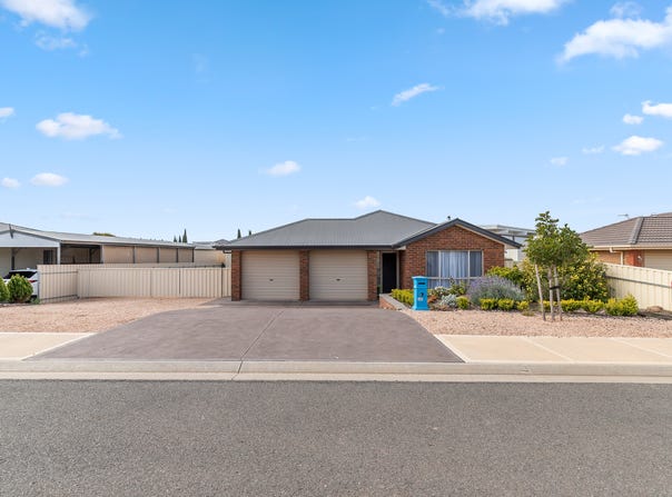 10 Gill Street, Moonta Bay, SA 5558