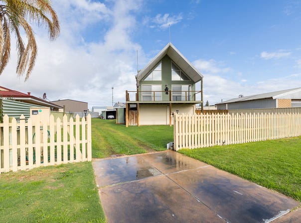 34 Salvaire Crescent, Lancelin, WA 6044