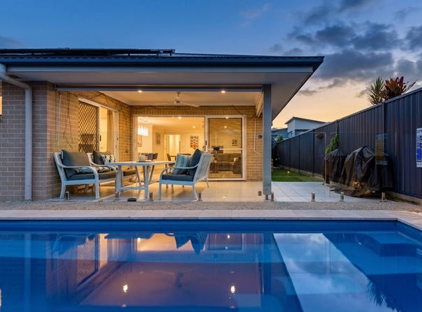 3 Palatial Crescent, Narangba, Qld 4504