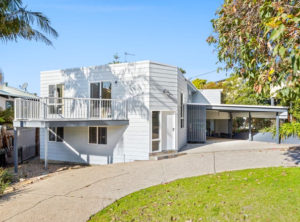 21 Tallawang Avenue, Malua Bay, NSW 2536