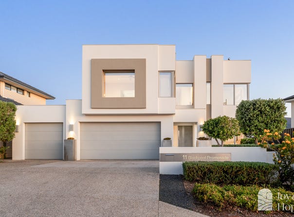 11 Blackpool Promenade, Iluka, WA 6028