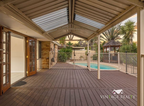 15 Endeavour Court, Thornlie, WA 6108