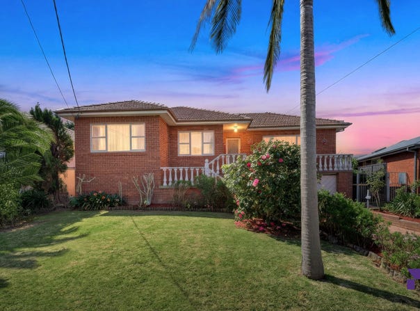 6 Peter Crescent, Greenacre, NSW 2190