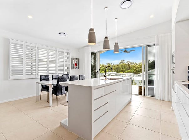 20/3 Gemstone Drive, Pimpama, Qld 4209