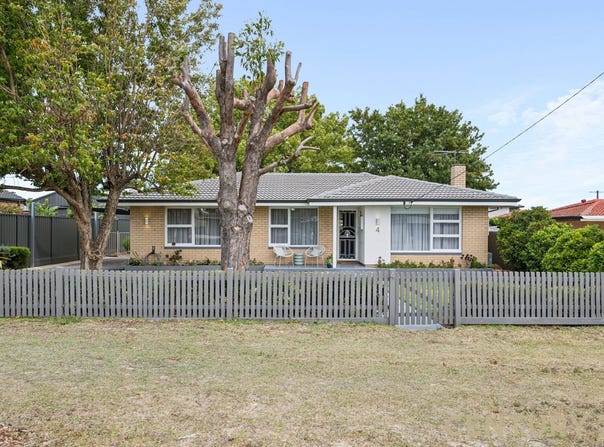 4 Penryn Street, Kewdale, WA 6105