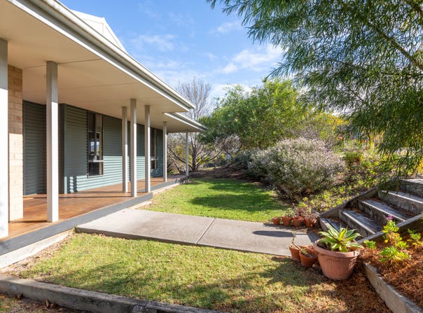 2 Marlin Avenue, Eden, NSW 2551