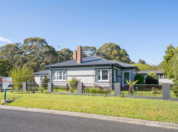 10 Back Cam Road, Somerset, Tas 7322