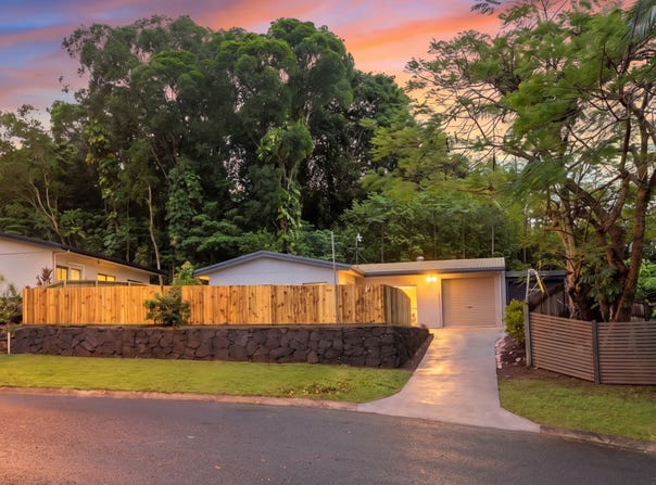 5 Garland Close, Kanimbla, Qld 4870