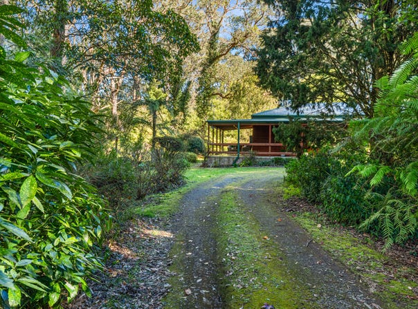 90 Bresnahans Lane, Avoca, NSW 2577