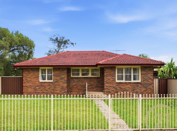 12 Isa Place, Cartwright, NSW 2168