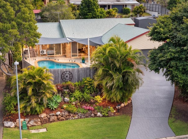 18 Selangor Court, Tanah Merah, Qld 4128