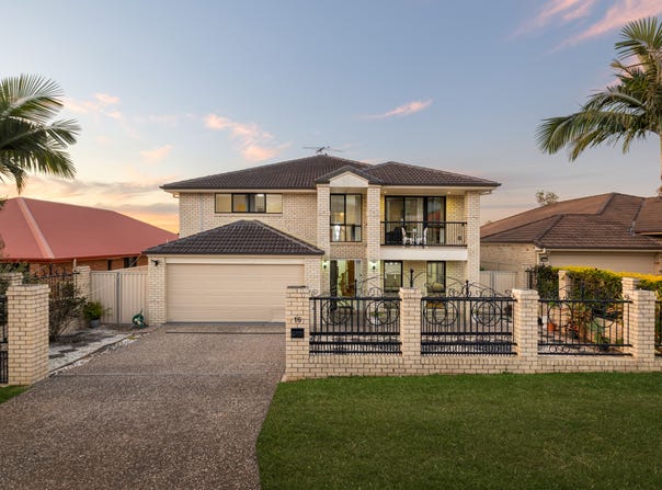 16 William Close, Doolandella, Qld 4077