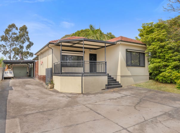 13 Pendle Way, Pendle Hill, NSW 2145