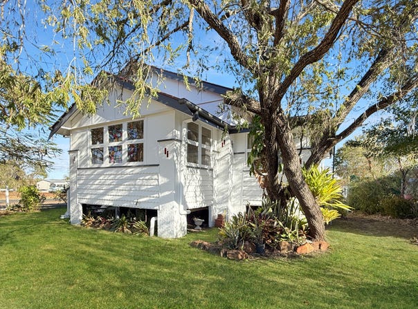 13 Kent Street, Forest Hill, Qld 4342