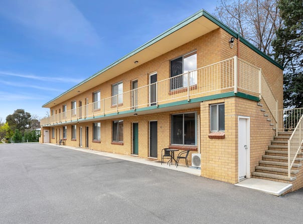 16/110 Fergus Road, Queanbeyan, NSW 2620