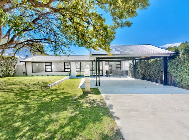 24 Oakdale Street, Floreat, WA 6014