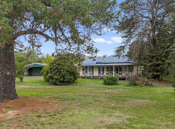 15 Main Street, Maindample, Vic 3723