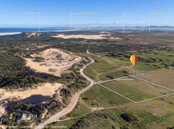 39 Lavis Lane, Williamtown, NSW 2318