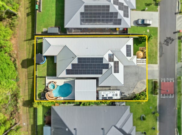 48 Creekline Place, Mooloolah Valley, Qld 4553
