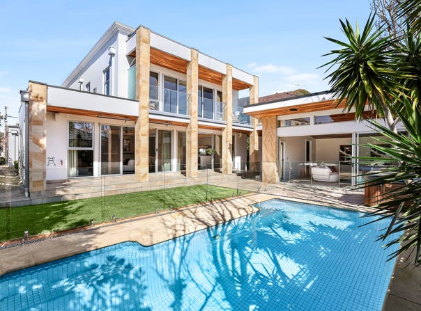 11 Collington Avenue, Brighton, Vic 3186