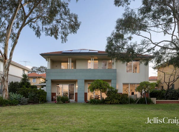 2 Narooma Place, Port Melbourne, Vic 3207