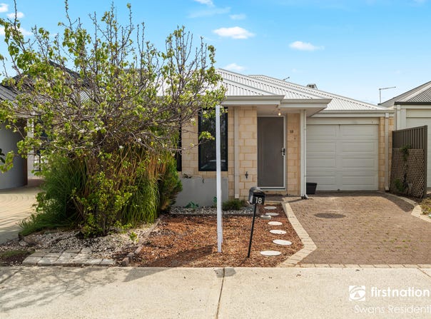 18 Sunnyside Way, Aveley, WA 6069