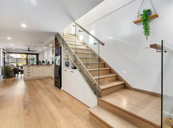 1/18 Thirteenth Avenue, Palm Beach, Qld 4221