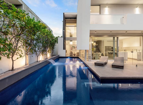 102 Robinson Road, Hawthorn, Vic 3122