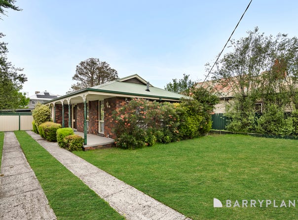 44 Woods Street, Beaconsfield, Vic 3807