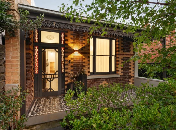 102 Edgevale Road, Kew, Vic 3101