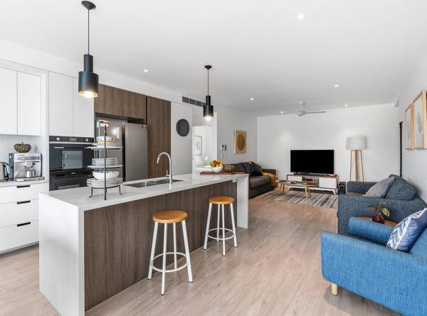 404/106 Pacific Parade, Bilinga, Qld 4225