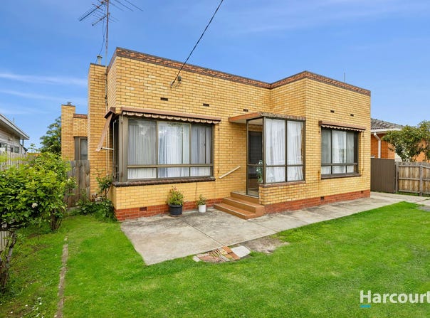 24 Anakie Road, Bell Park, Vic 3215