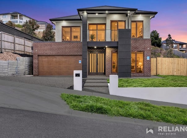 74 Courtney Drive, Sunbury, Vic 3429