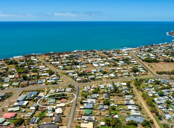 4 Hansen Street, Burnett Heads, Qld 4670