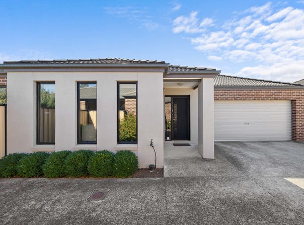 3/1446A Gregory Street, Lake Wendouree, Vic 3350