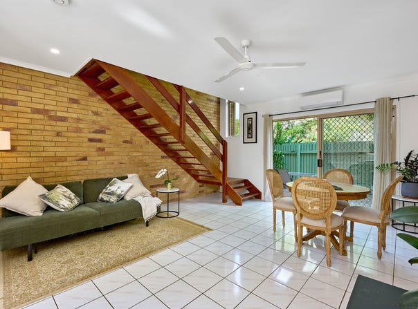 2/6 Grantala Street, Manoora, Qld 4870