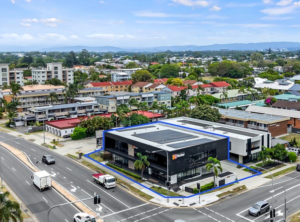 64 Frank Street, Labrador, Qld 4215