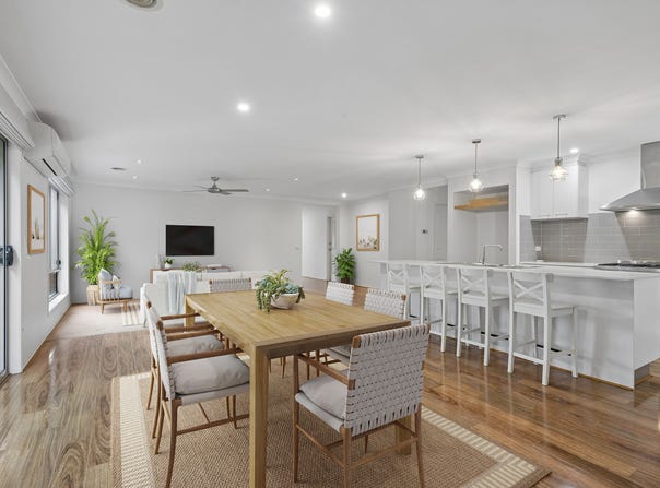 5 Manifold Road, Woodend, Vic 3442