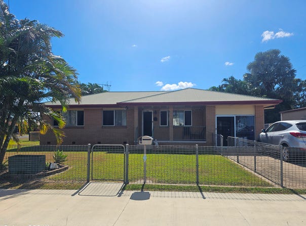 2 Searle Street, Thabeban, Qld 4670