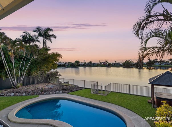 9 Bangalow Drive, Steiglitz, Qld 4207