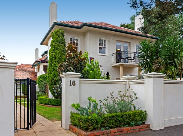 4/16 Black Street, Brighton, Vic 3186
