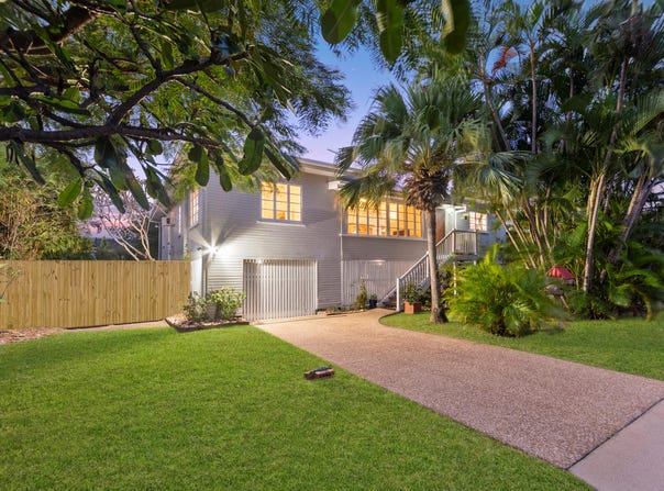 24 McKinley Street, North Ward, Qld 4810