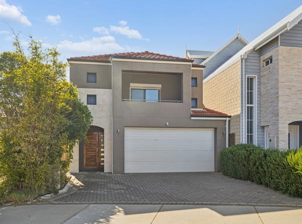 394A Hamilton Road, Lake Coogee, WA 6166