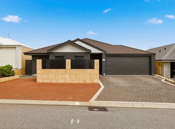 7 Alberta Road, Lakelands, WA 6180