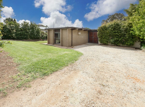 12 Bell Street, Nyah, Vic 3594